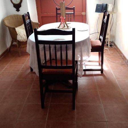 Cuevas Alia Castilléjar Exterior foto